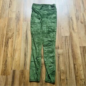 Womens size Medium Luxe LuLaRoe Leggings